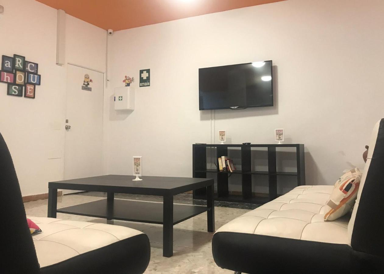 Arc House Sevilla Only Adults エクステリア 写真